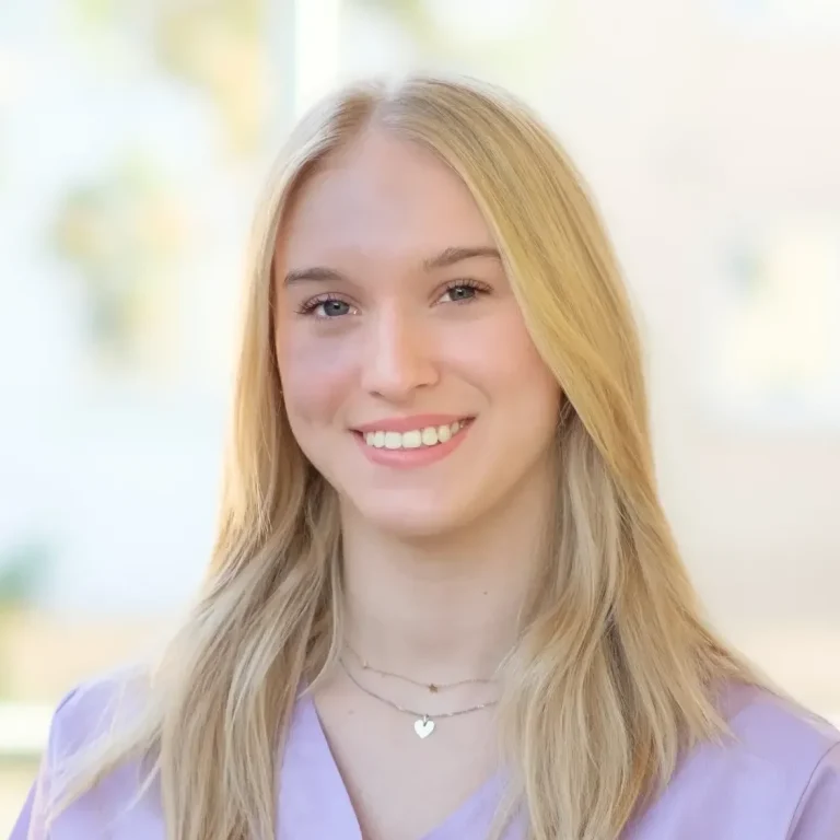 Malin Hader Malin Hader aus der Zahnarztpraxis Hüttlingen